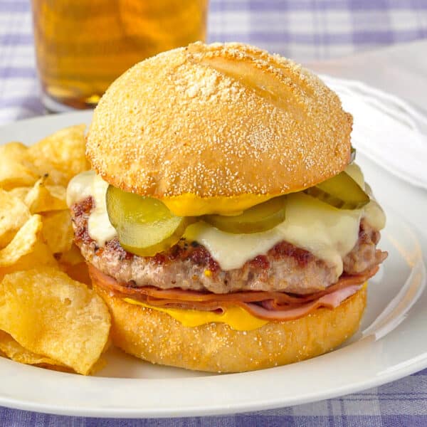 Cuban Sandwich Burger - all the flavour of a Cuban Sandwich in less time!